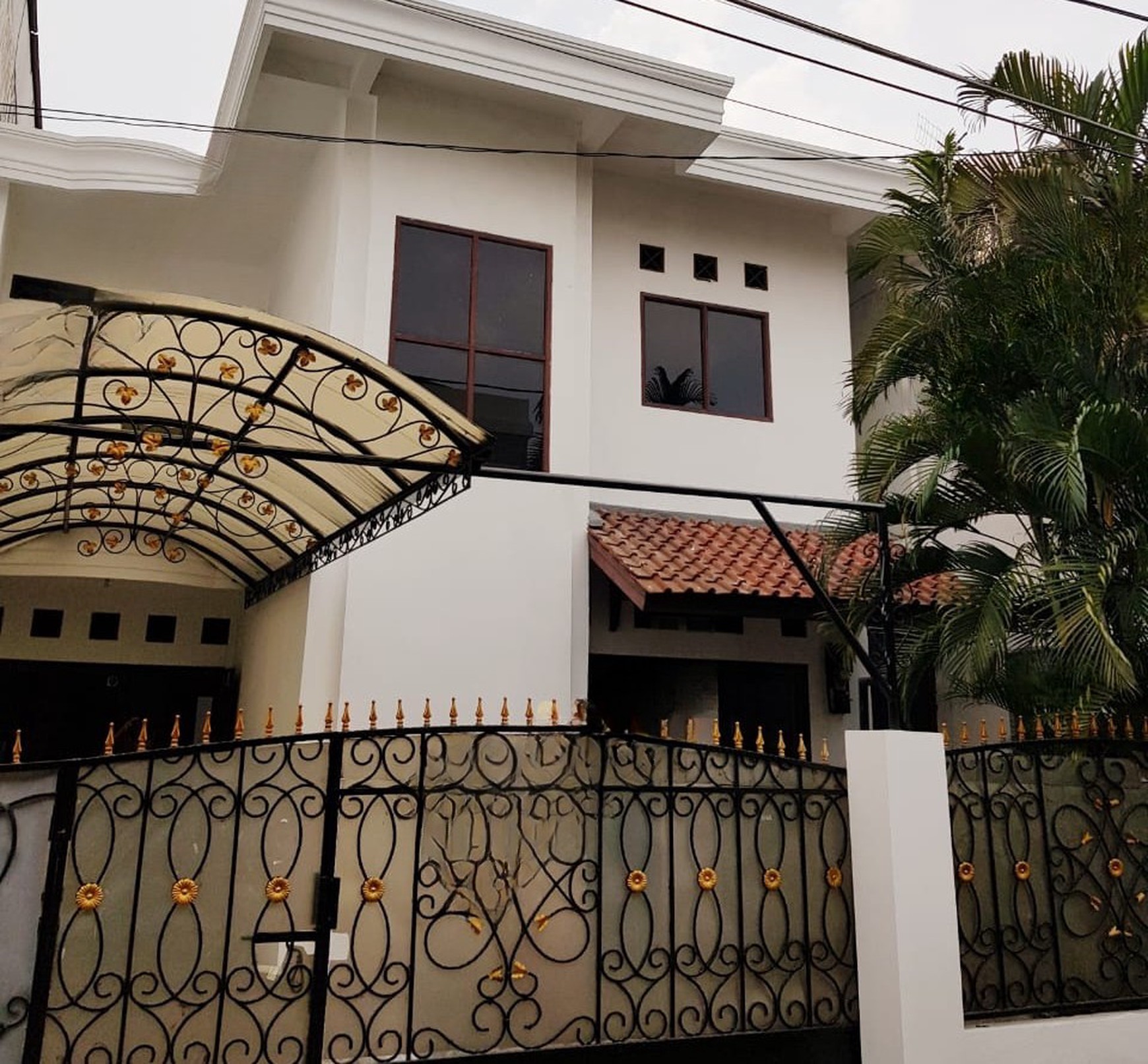 Rumah Daerah Tebet Akses 2 mobil