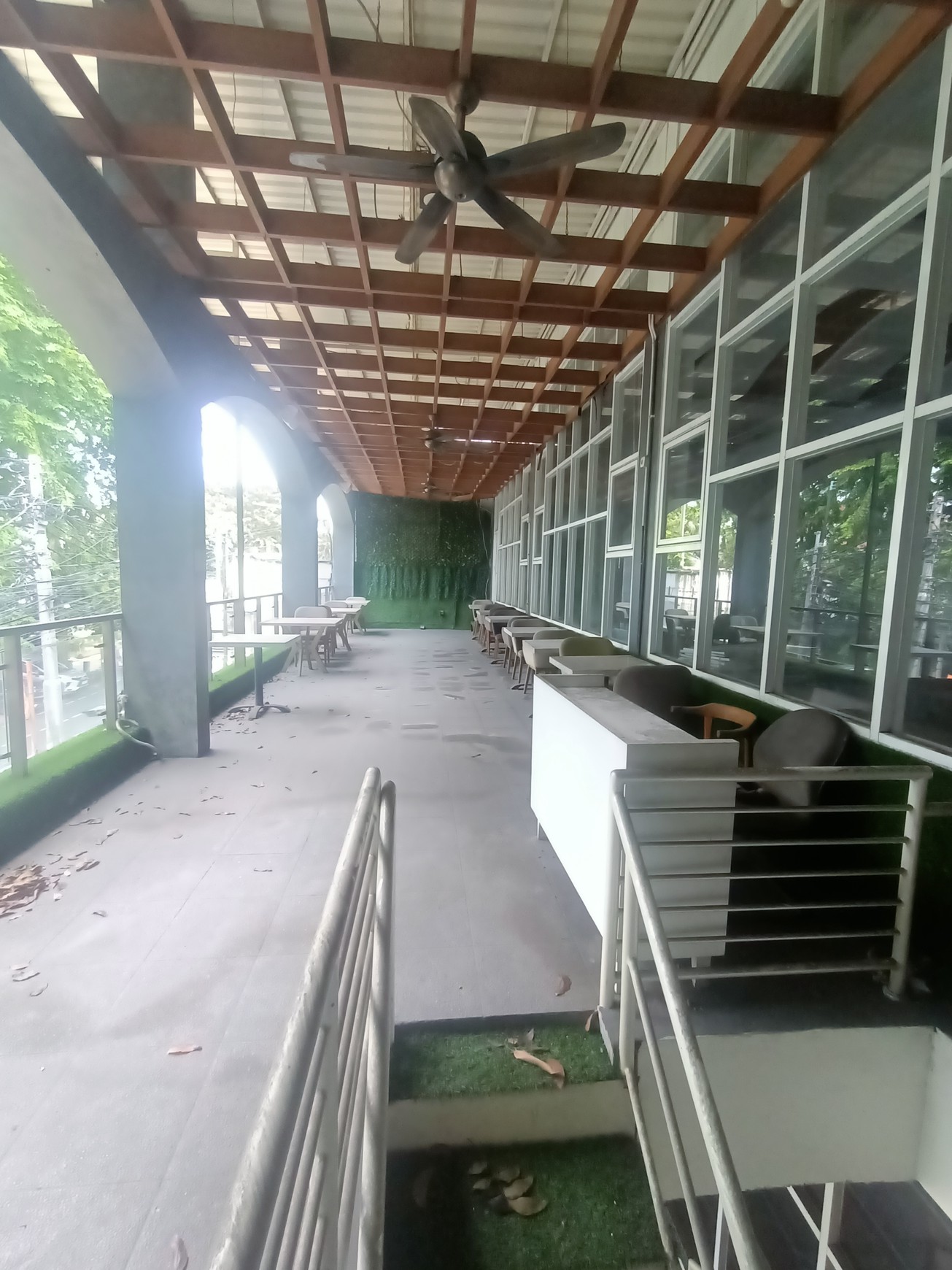 Disewakan Ex Restoran Di Area Komersial Tebet, Jakarta Selatan