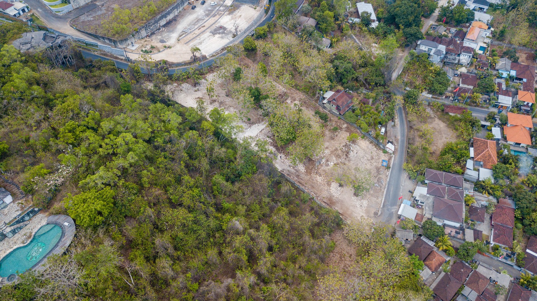 Rumah Hitung Tanah Area Cipete
