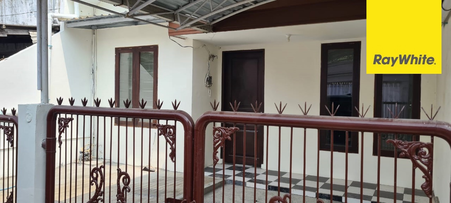 Rumah Hitung Tanah Area Cipete