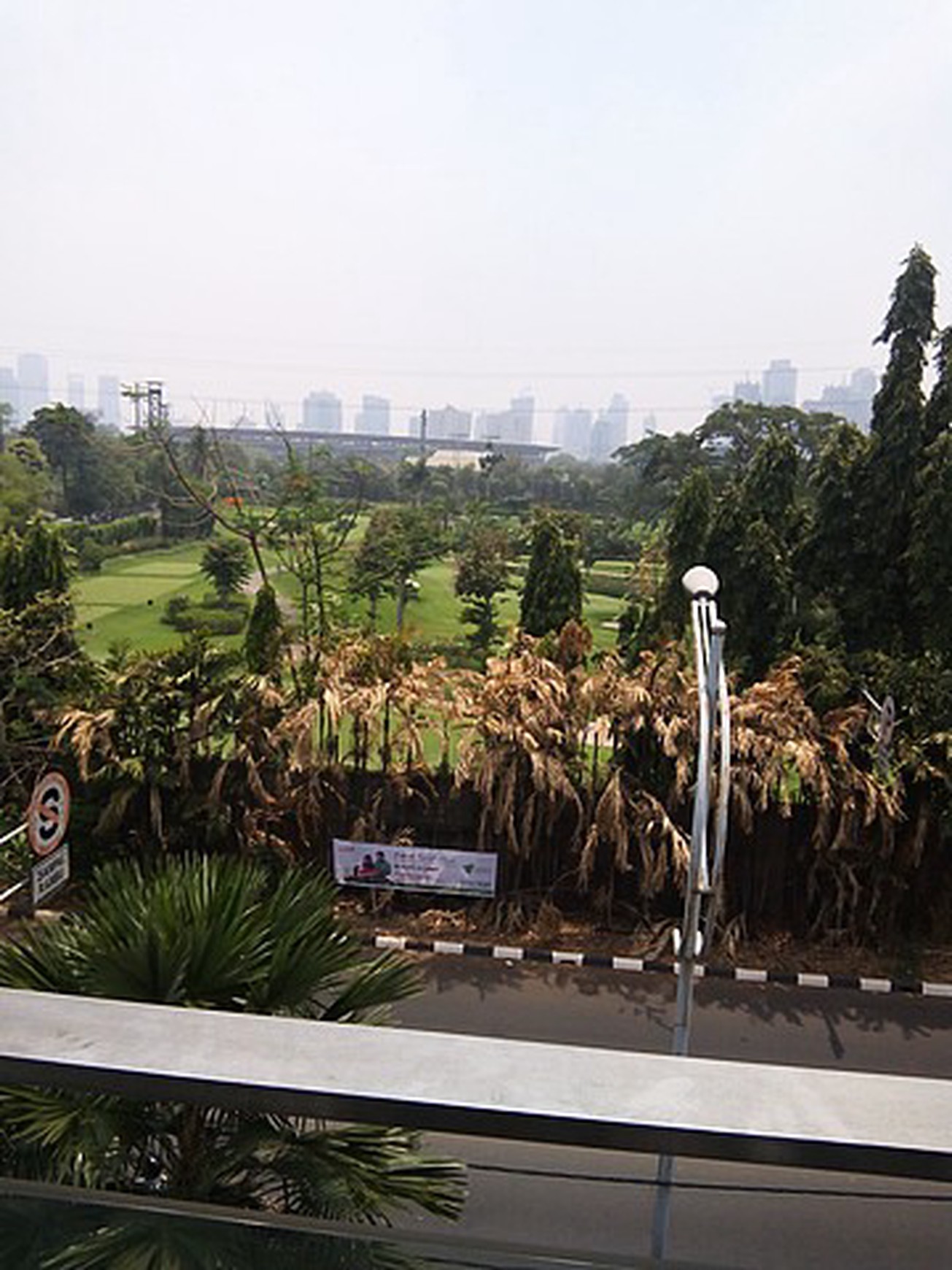 TOWN HOUSE EAST POINT PATAL SENAYAN