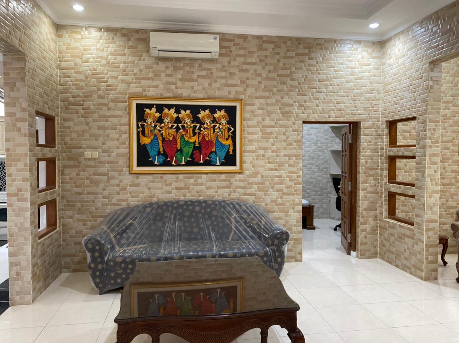 DISEWA RUMAH JL CIBEBER KEBAYORAN BARU JAKARTA SELATAN