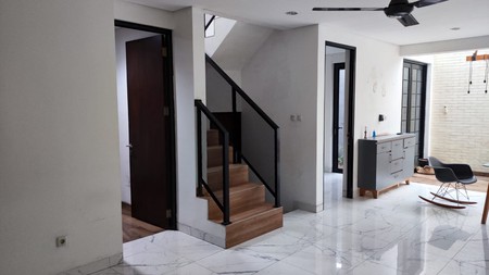 Rumah di Ciputat Siap Huni 2 Lantai dengan KT 3+1 dan KM 3+1 SHM