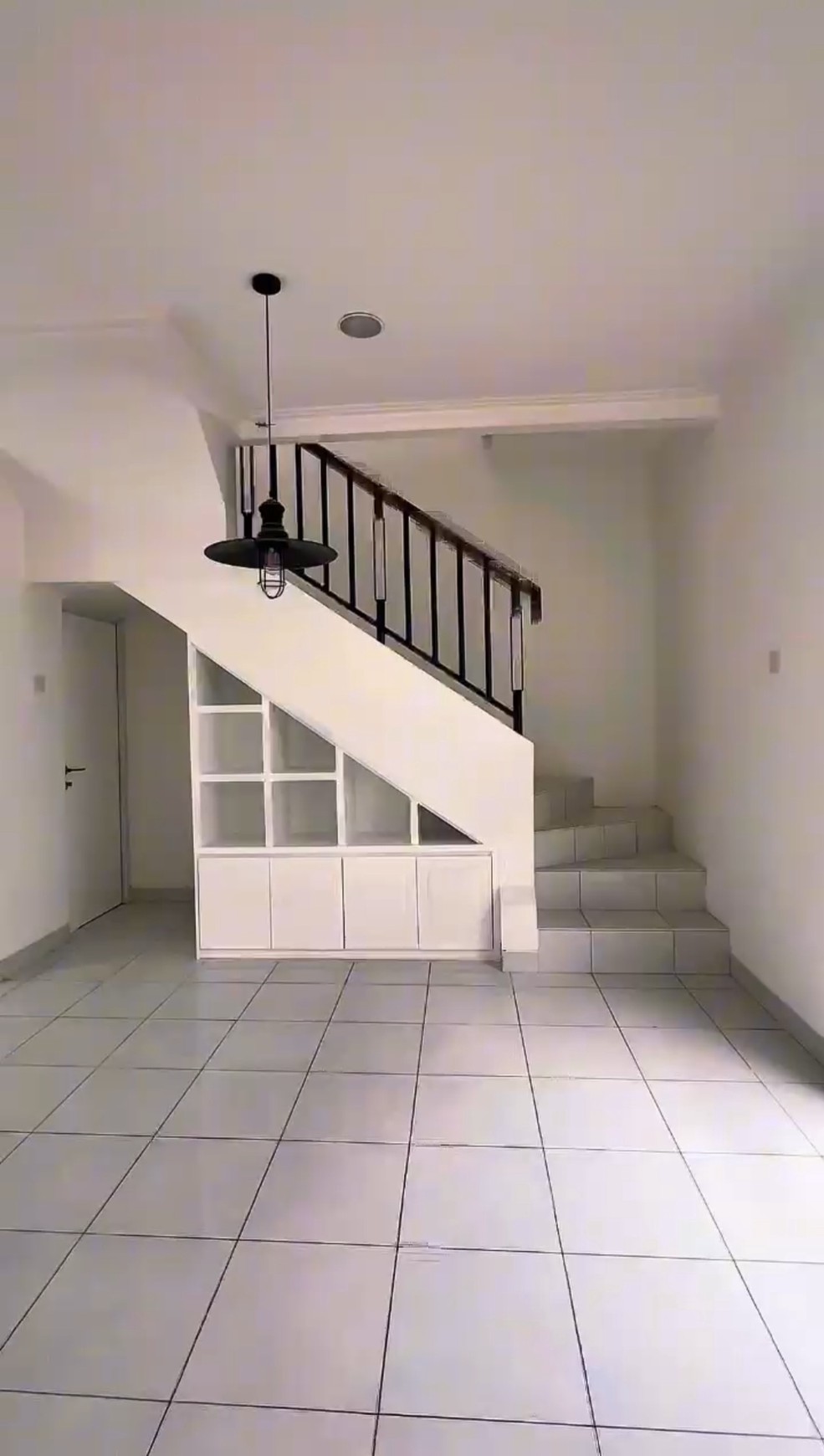 Rumah siap huni di Kota Wisata