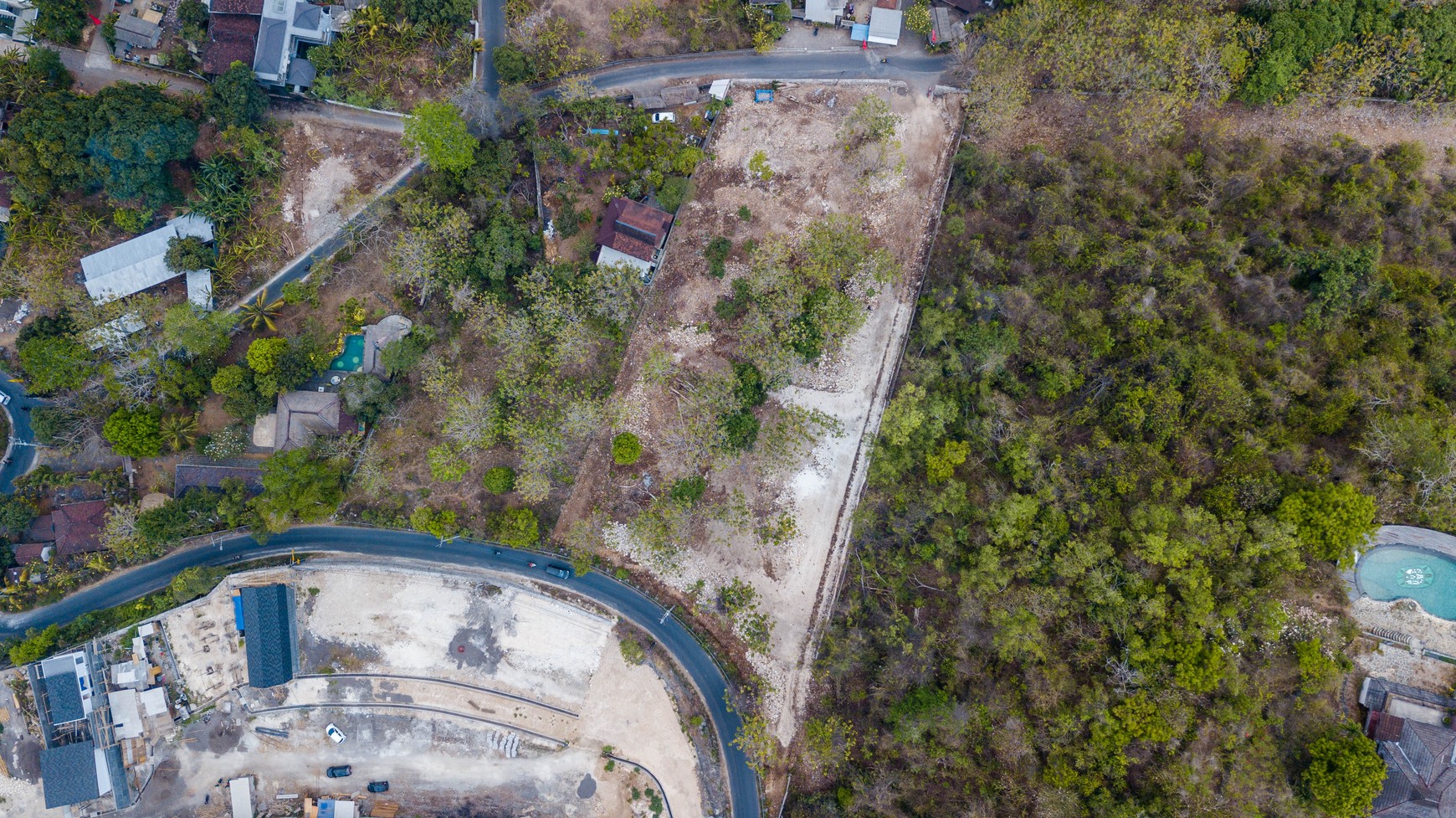 Freehold - Exclusive Balangan Beach Plot - 1000 sqm in Bali's Growing Hotspot