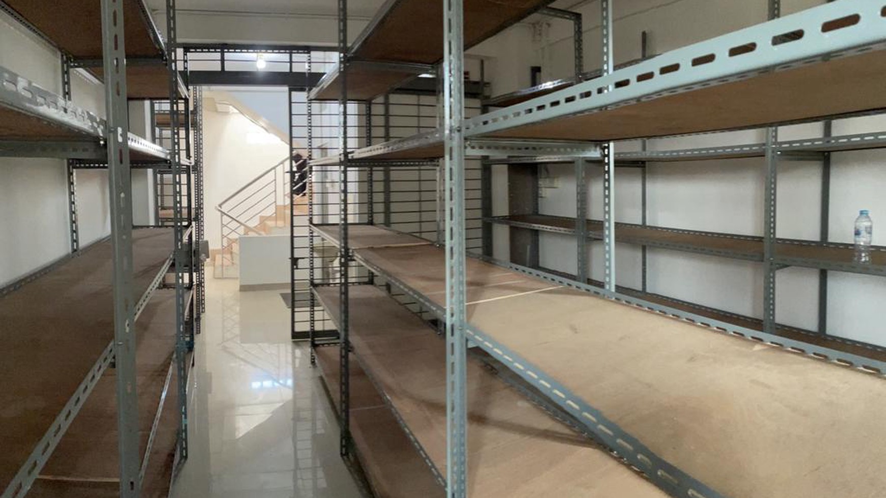 DIJUAL RUKO 4 LANTAI, POSISI HOOK & STRATEGIS DI NOL JL. RAYA GUBENG - SURABAYA PUSAT