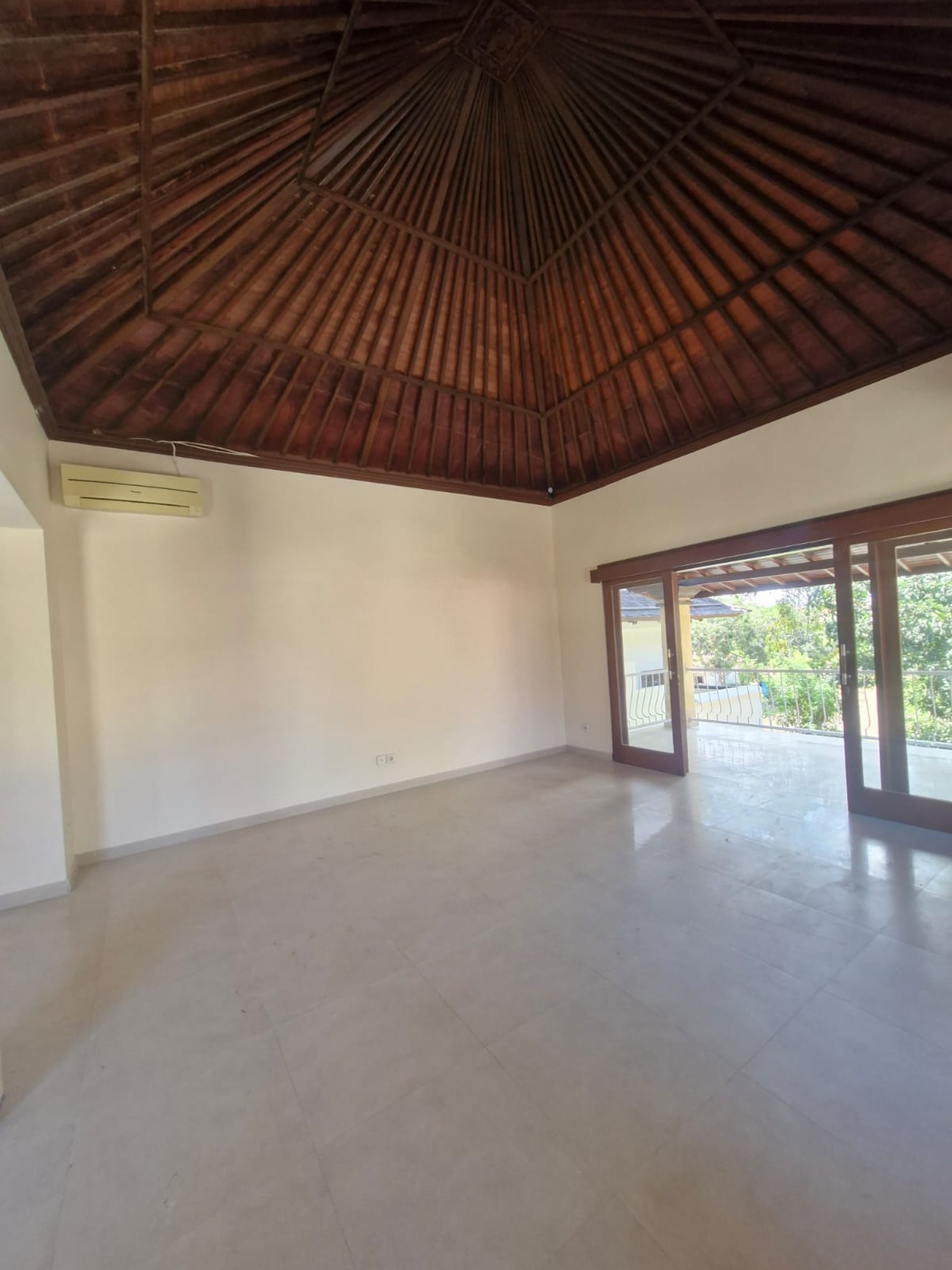 Villa For Sale Near Melasti Beach, Ungasan