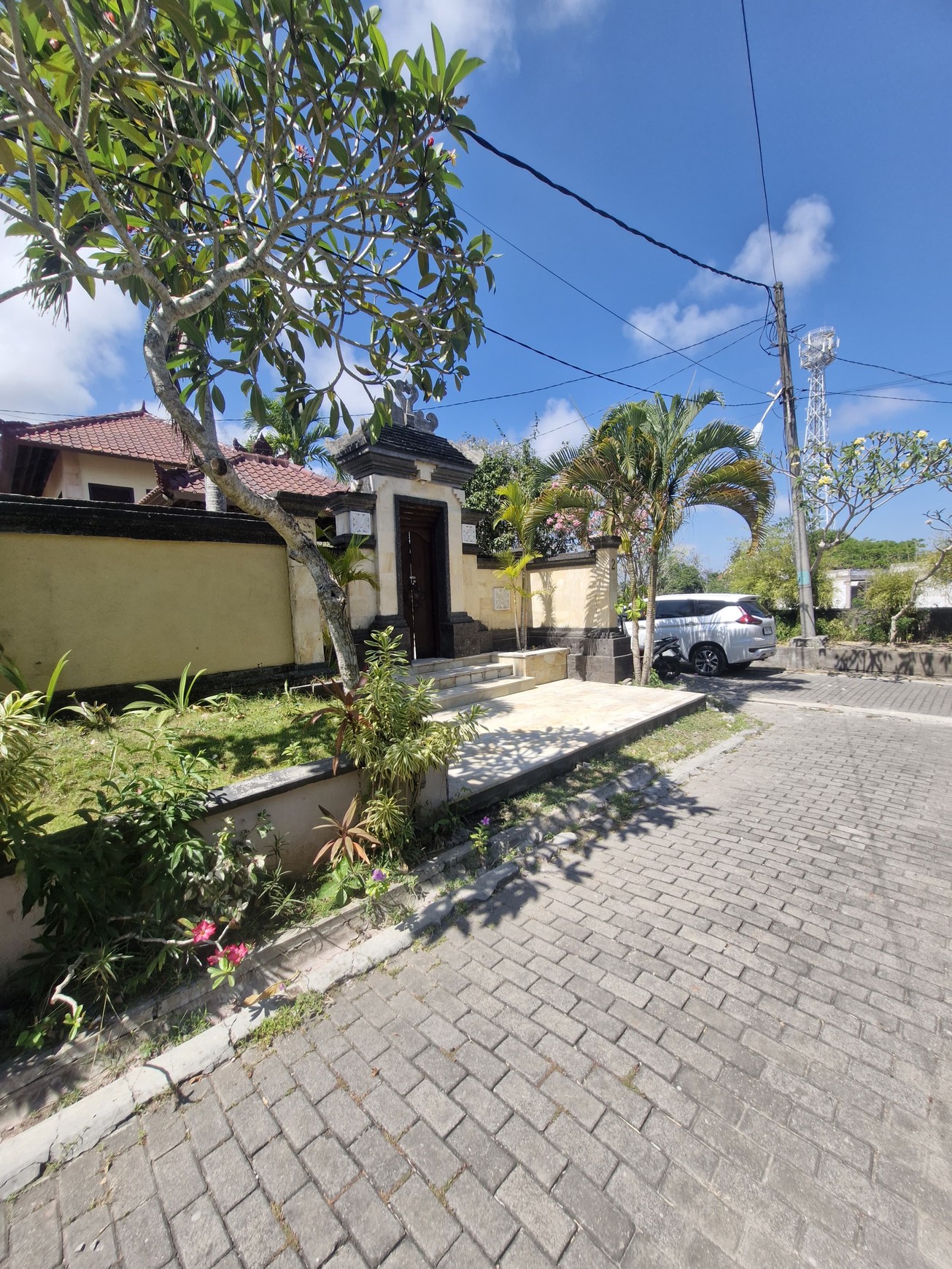 Villa For Sale Near Melasti Beach, Ungasan
