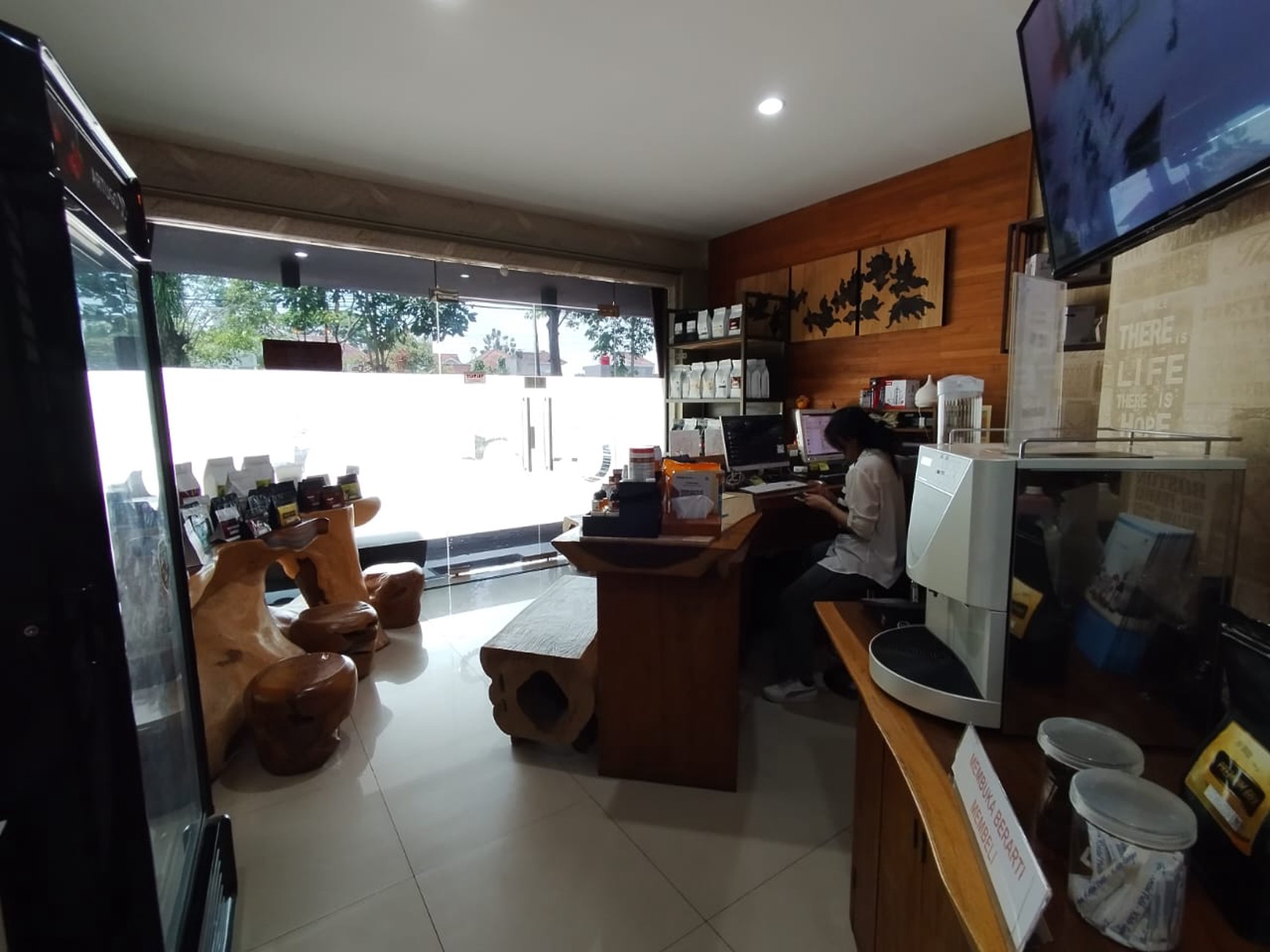 Ruko 2 lantai Di Jalan Wahidin Sudirohusodo, Mlati, Sleman