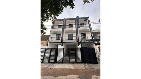Rumah Jl Angsana Raya, Duri Kepa kebon Jeruk