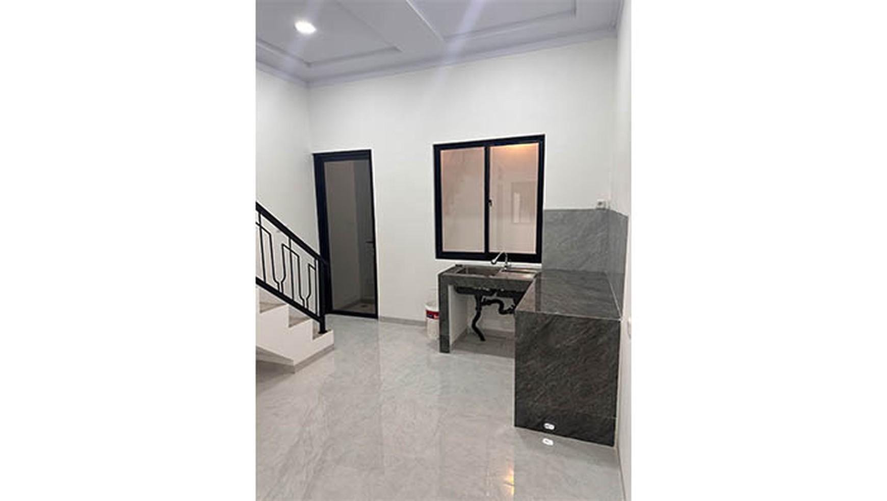 Rumah Jl Angsana Raya, Duri Kepa kebon Jeruk