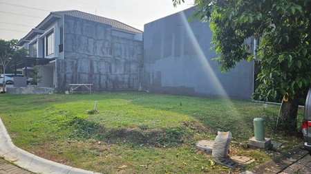 Kavling posisi hook di Cluster Kebayoran Village Bintaro