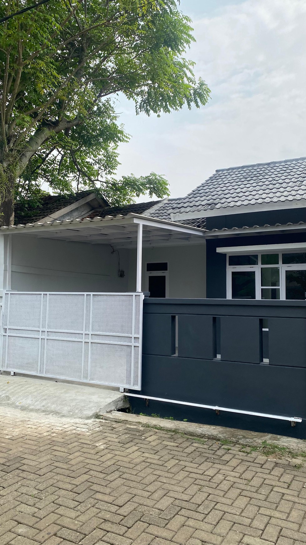 Rumah Bagus Siap Huni dengan Hunian Nyaman dan Asri Deket Stasiun Jatake, Udah Jadi Tapi Belum Operasi @Pagedangan, Tangerang.