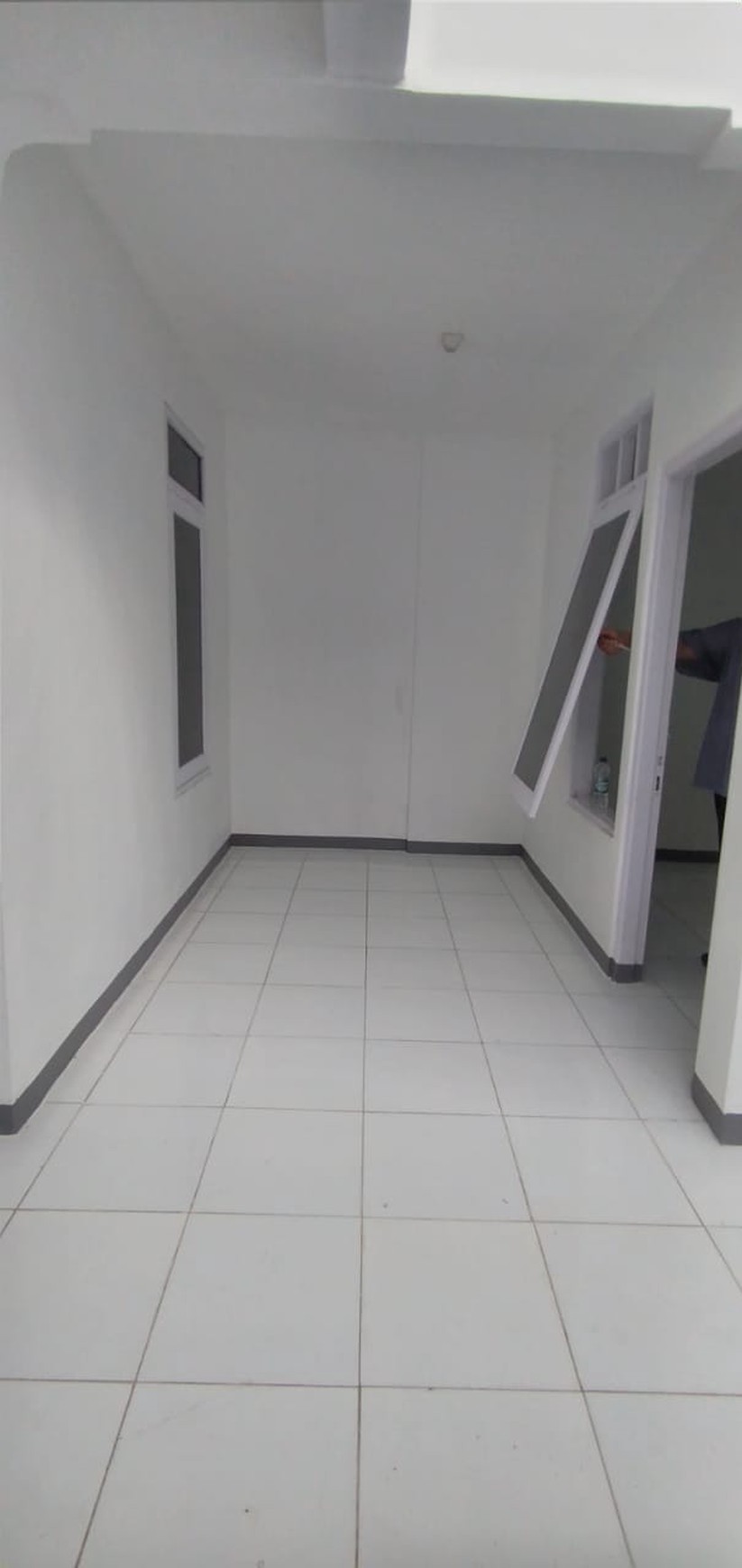 Rumah Bagus Siap Huni dengan Hunian Nyaman dan Asri Deket Stasiun Jatake, Udah Jadi Tapi Belum Operasi @Pagedangan, Tangerang.