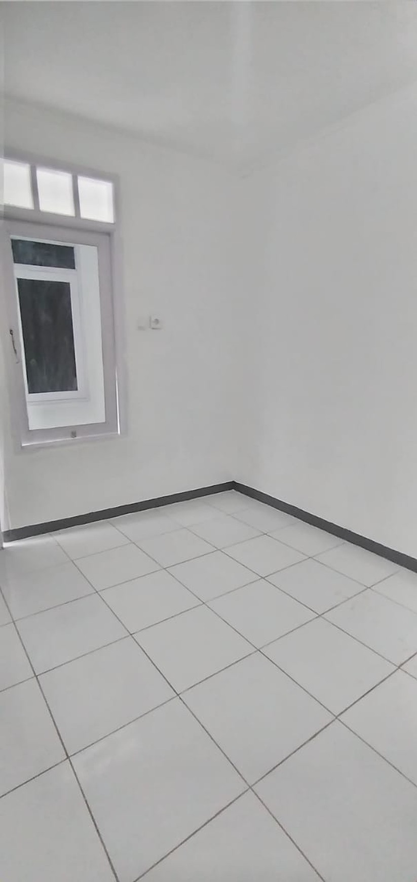 Rumah Bagus Siap Huni dengan Hunian Nyaman dan Asri Deket Stasiun Jatake, Udah Jadi Tapi Belum Operasi @Pagedangan, Tangerang.