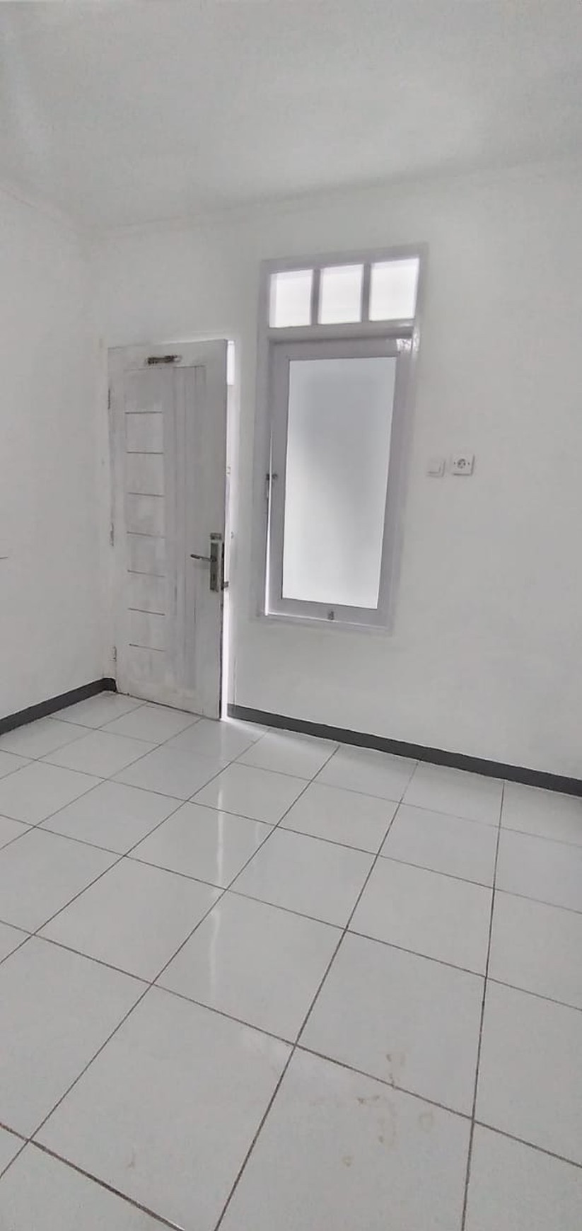 Rumah Bagus Siap Huni dengan Hunian Nyaman dan Asri Deket Stasiun Jatake, Udah Jadi Tapi Belum Operasi @Pagedangan, Tangerang.