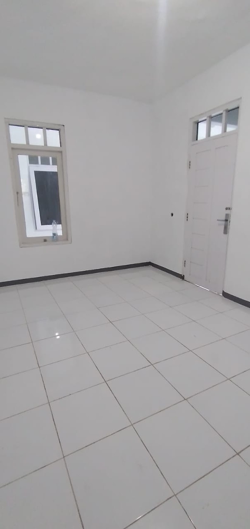 Rumah Bagus Siap Huni dengan Hunian Nyaman dan Asri Deket Stasiun Jatake, Udah Jadi Tapi Belum Operasi @Pagedangan, Tangerang.