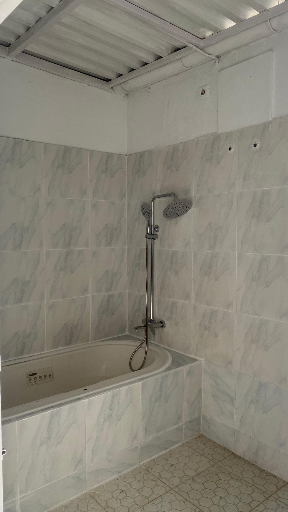 Rumah Bagus Siap Huni dengan Hunian Nyaman dan Asri Deket Stasiun Jatake, Udah Jadi Tapi Belum Operasi @Pagedangan, Tangerang.