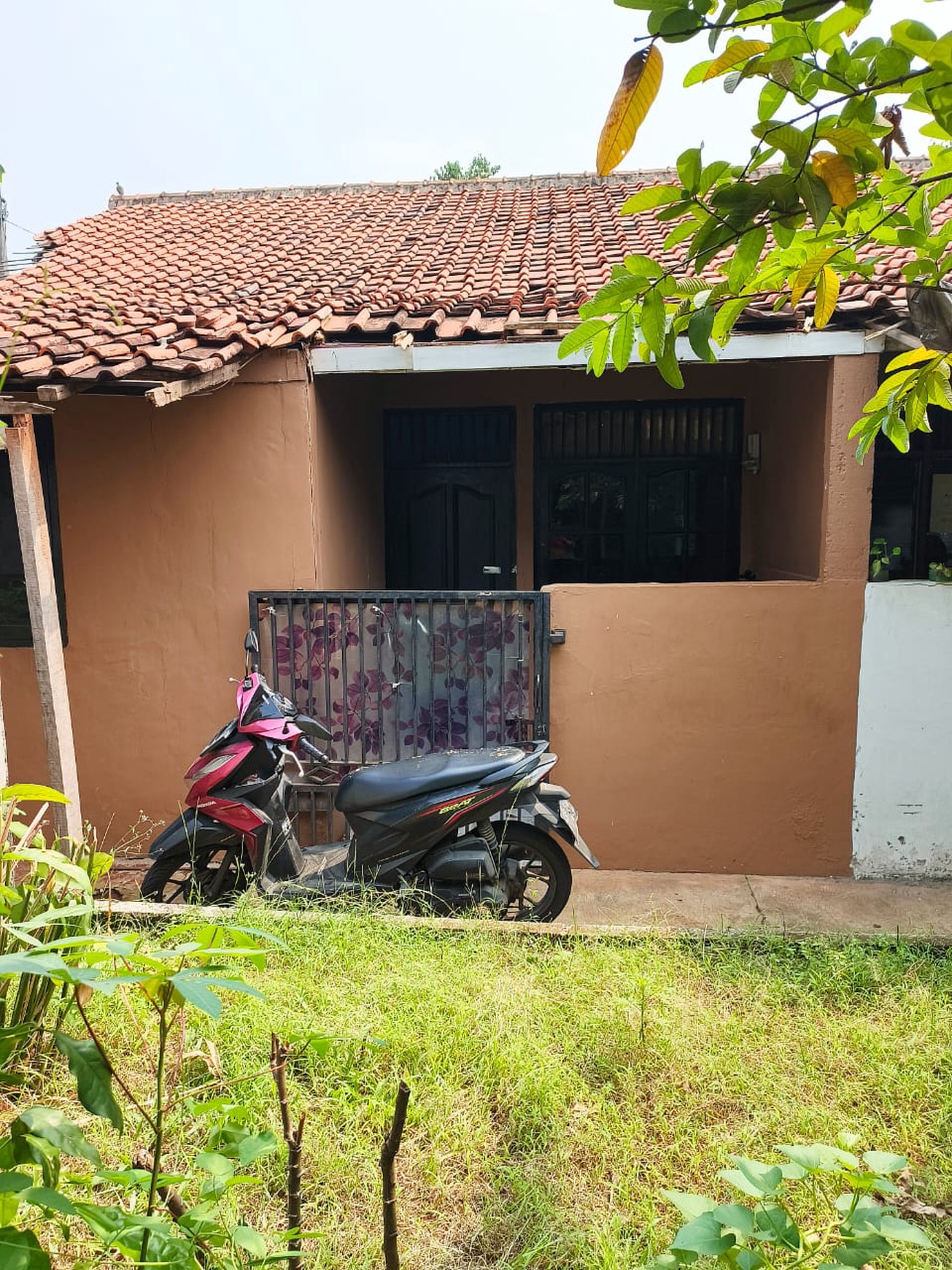 Rumah 1 lantai, bebas banjir di Larangan