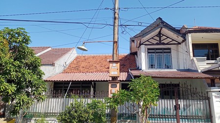 Dijual 200 m2 Rumah Rungkut Asri Utara - Kali Rungkut Dekat Trans Mart Rungkut, Superindo