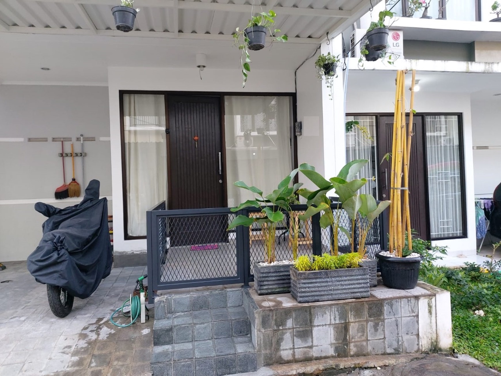 Rumah 2 Lantai di Cluster The Oasis Bintaro, Pondok Kacang Barat, Pondok Aren