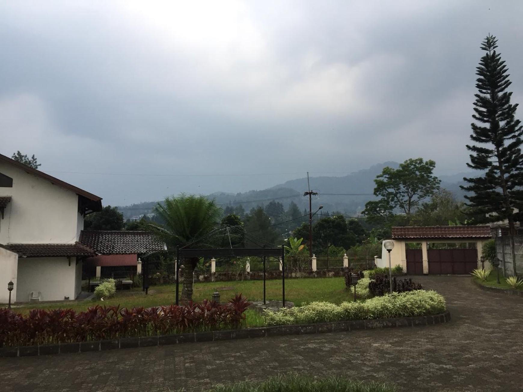 Rumah di Megamendung Puncak Cisarua Jawa Barat