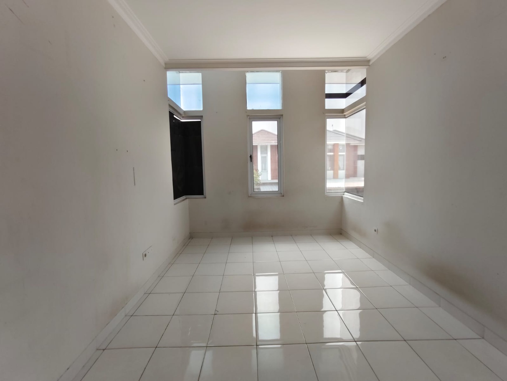 Rumah Sewa Belakang Penabur Kota Wisata