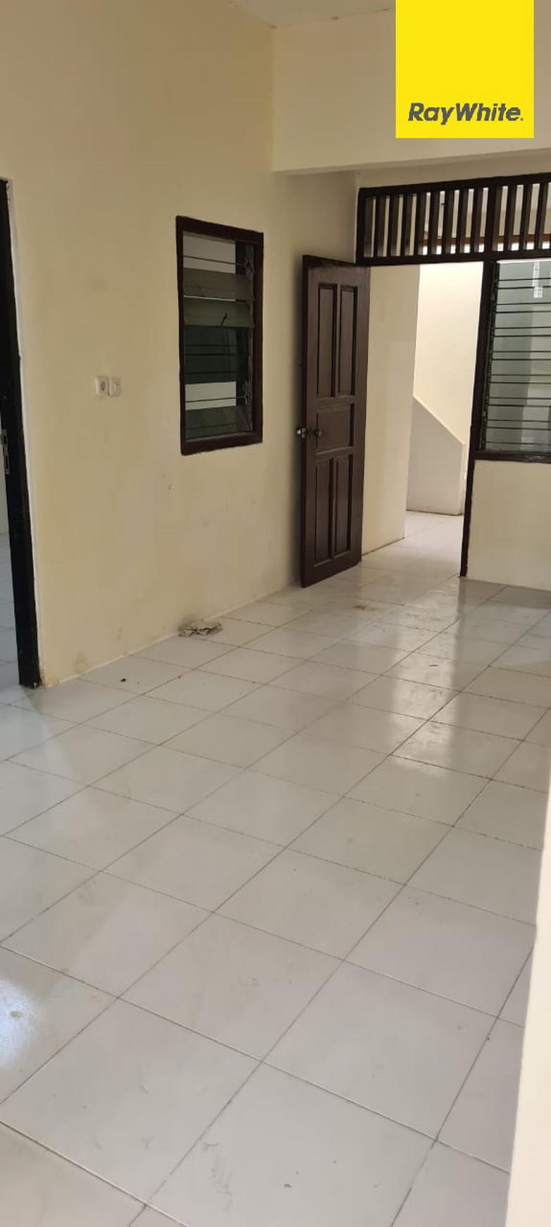 Disewakan Rumah 2 lantai di Ploso Timur Surabaya
