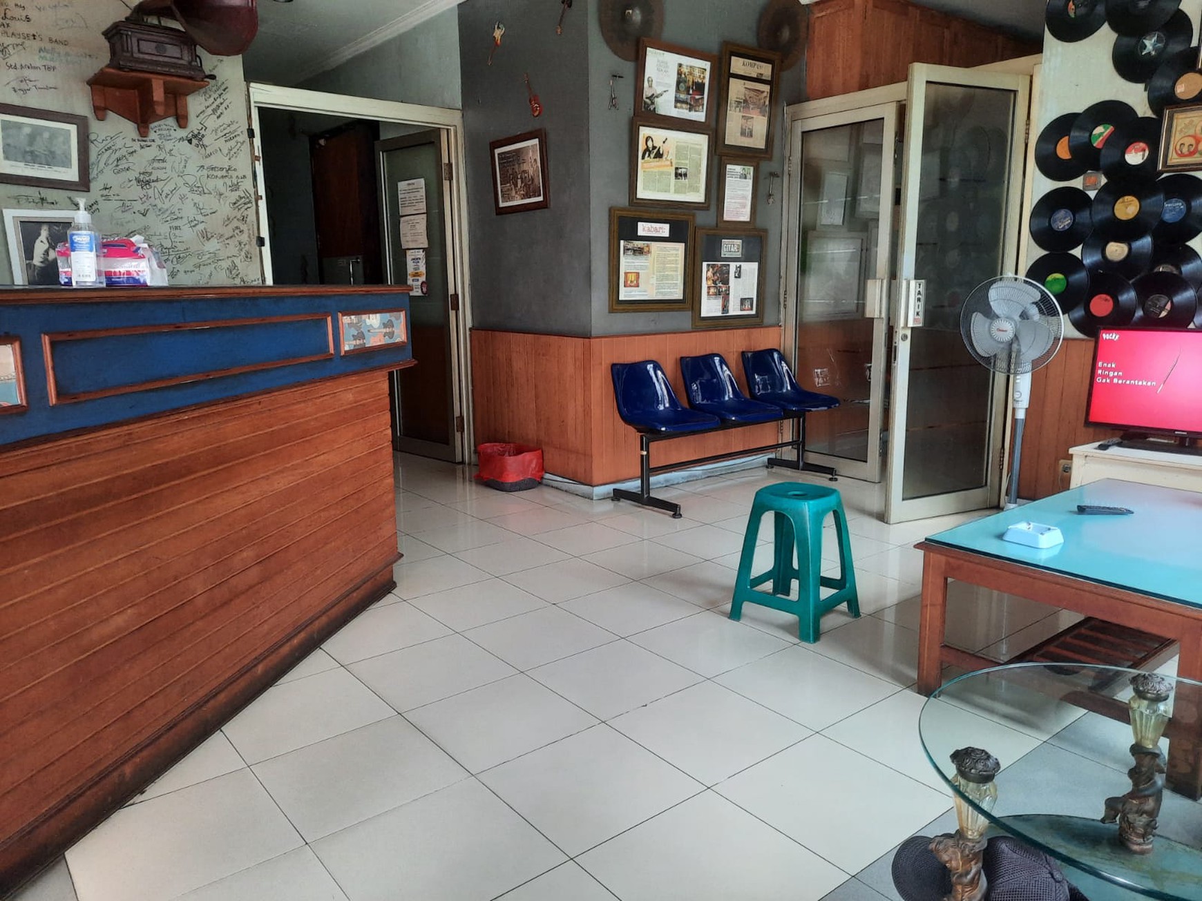 Dijual Ex Gedung Studio Posisi Hoek, Strategis di Kebayoran Baru, Jakarta Selatan 