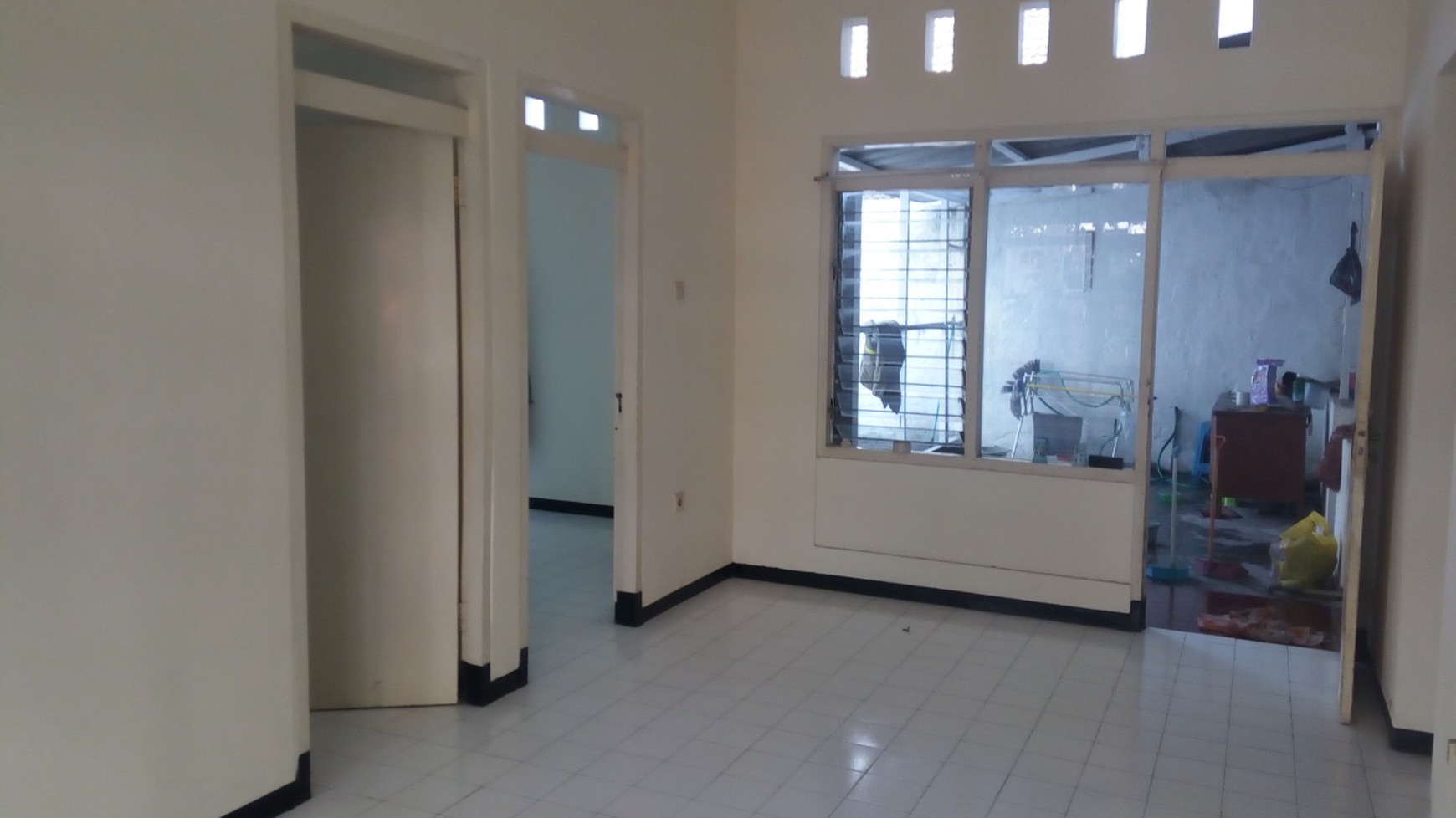 Dijual Rumah Mungil Minimalis Strategis di Taman Pondok Jati Taman Sidoarjo