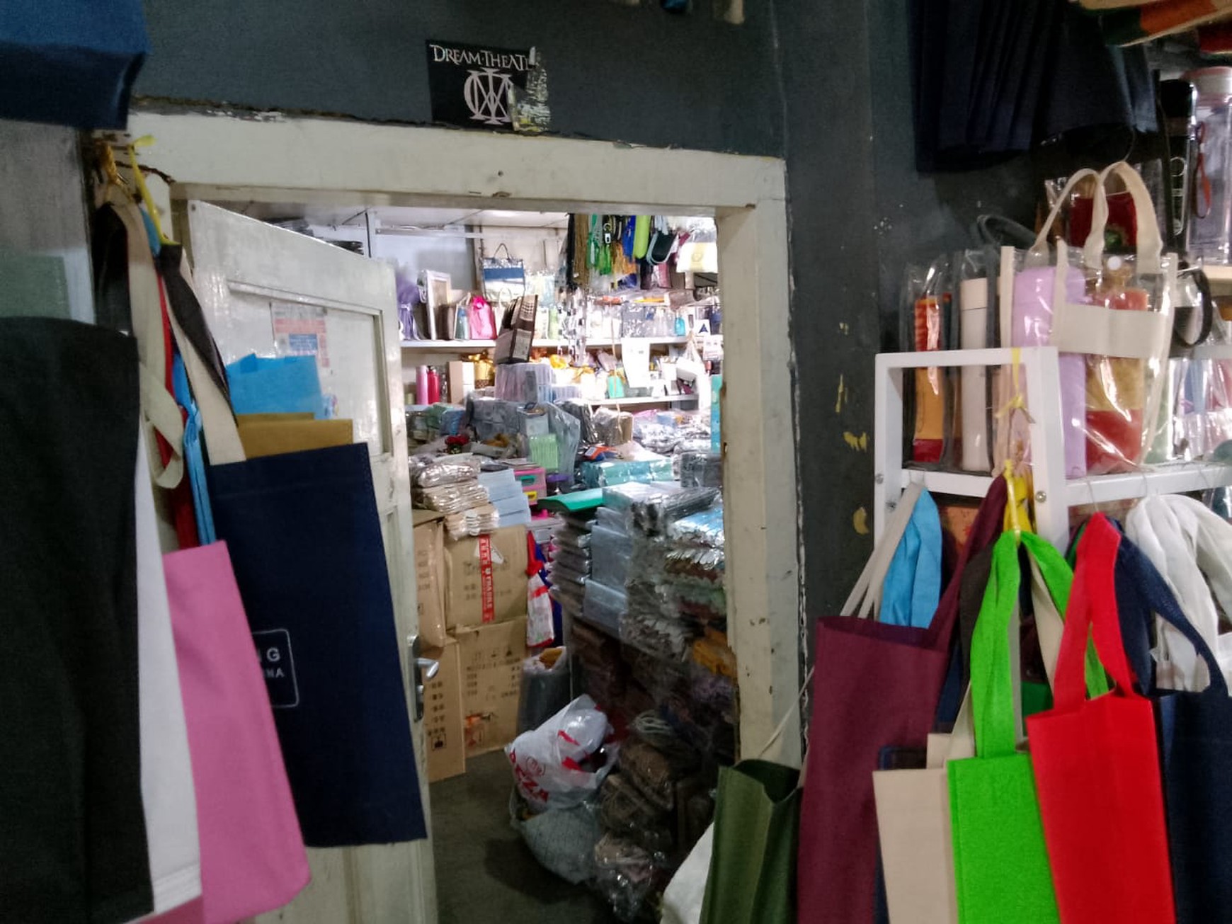 Ruko Strategis di Cibadak Tengah Kota Bandung