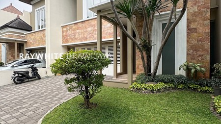 Townhouse Mewah Siap Huni Lokasi Strategis Area Pejaten Barat