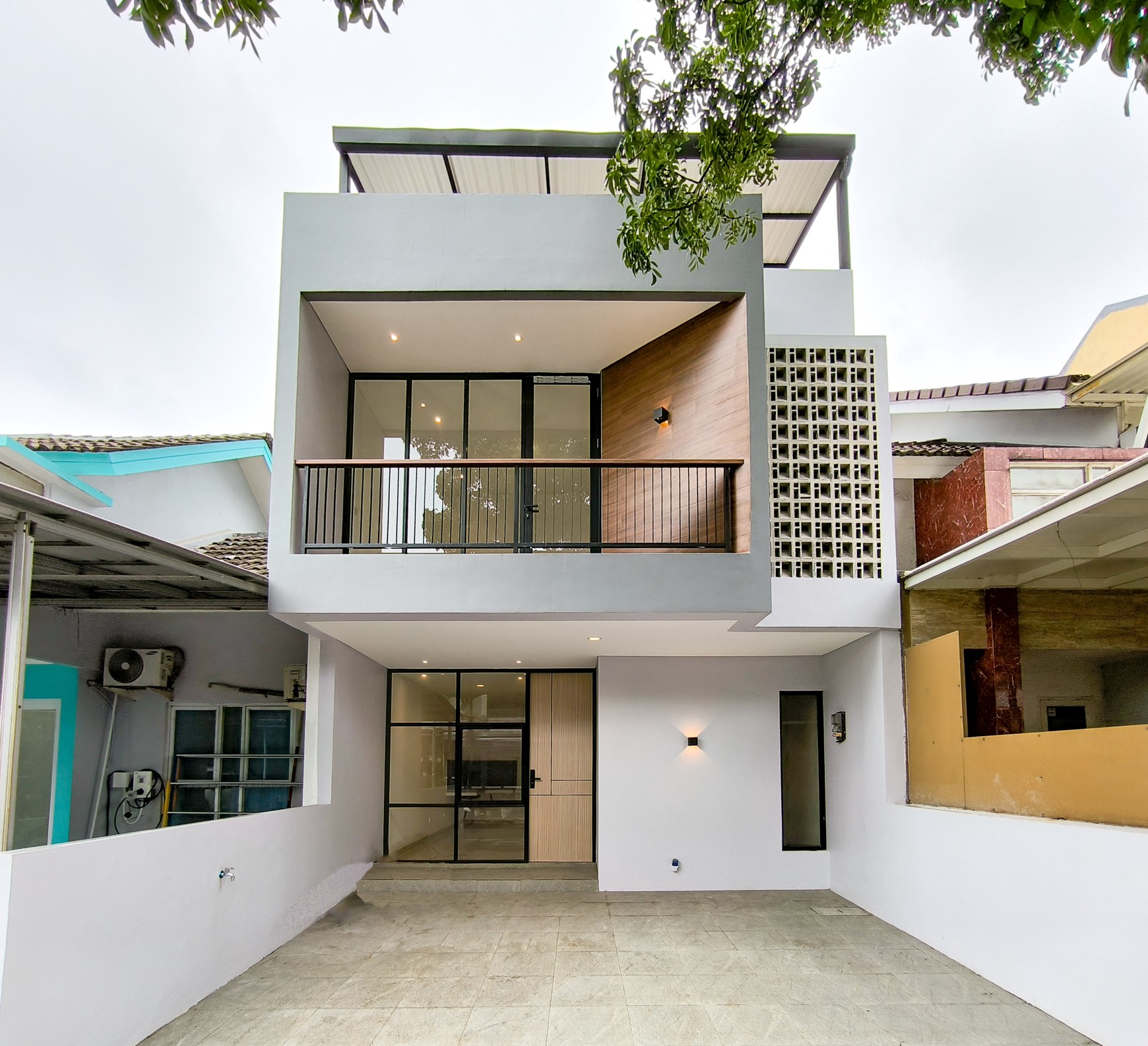 Rumah Bagus Siap Huni Asri di Mahagoni Park, Graha Bintaro, Bintaro Jaya