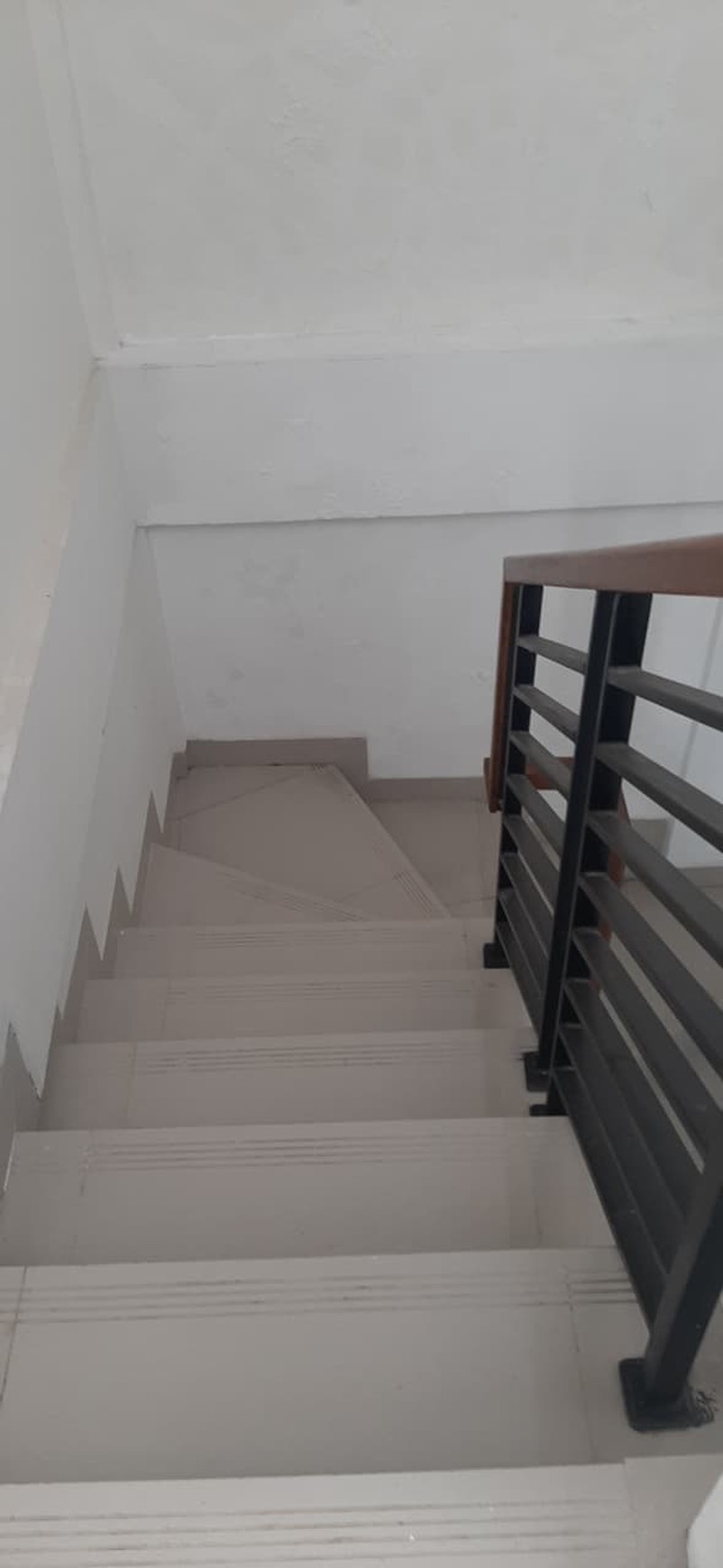 Rumah Brand New Minimalis siap huni di Jakarta Selatan