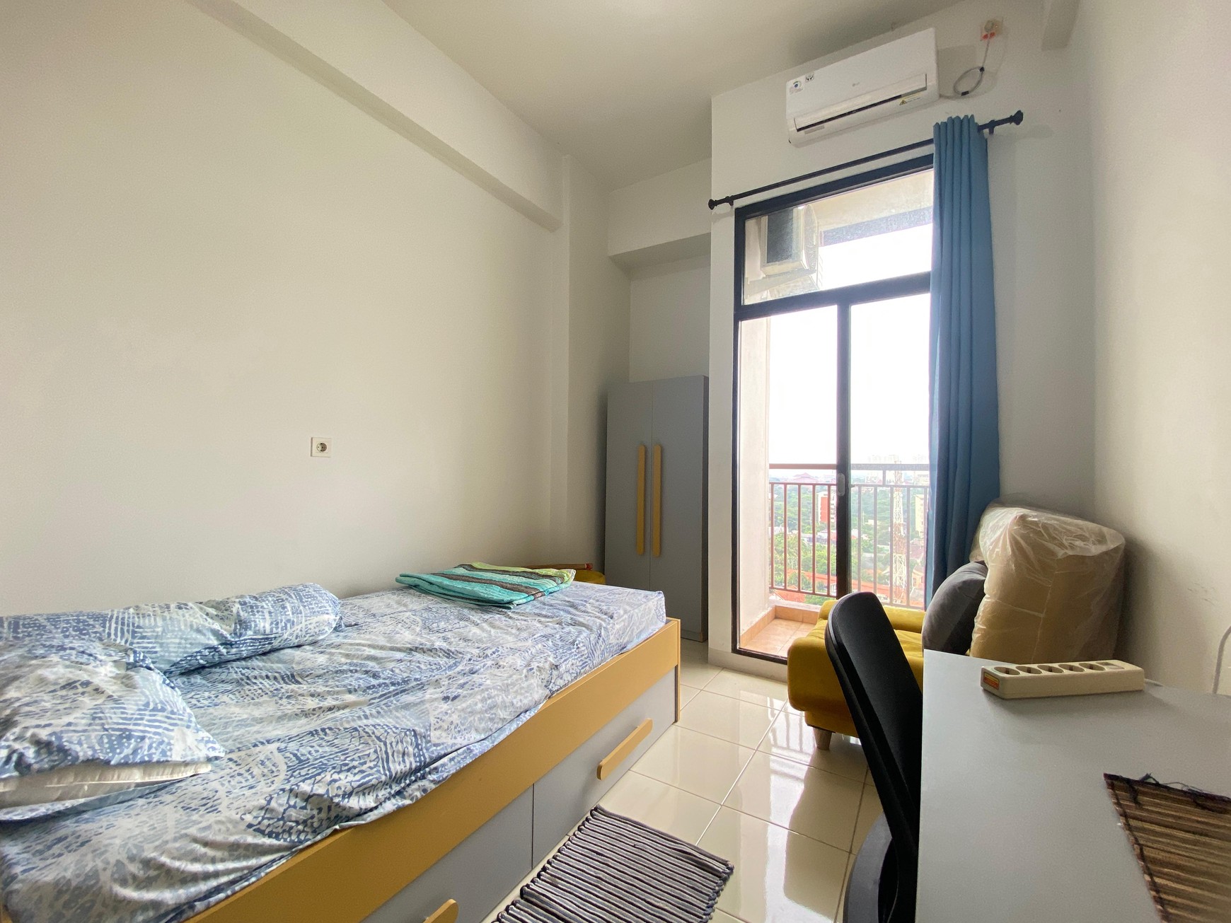 Apartemen Dave studio lantai 12 harga cantik dekat kampus UI