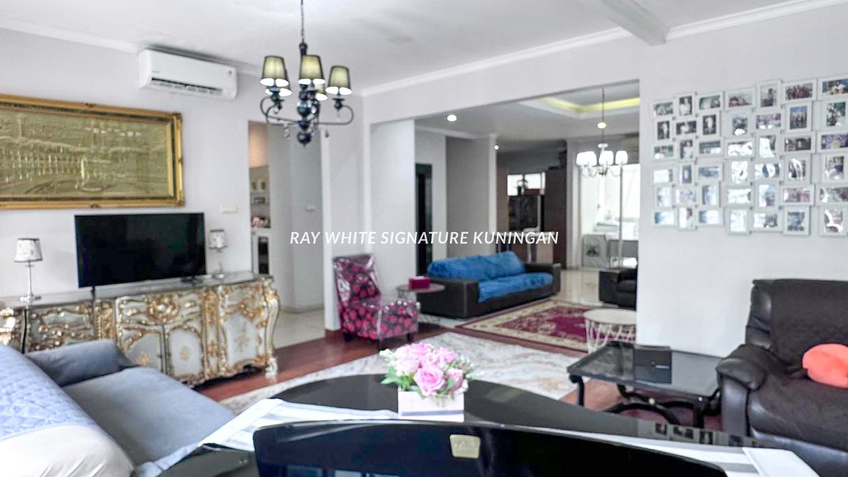 Rumah Komplek yang Tenang di Lokasi Prime Kebayoran Baru