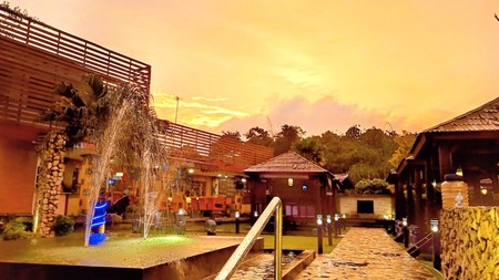 Restoran Bagus Family-Friendly Di Jl. Raya Puncak, 10 Menit Dari Taman Safari, Cisarua