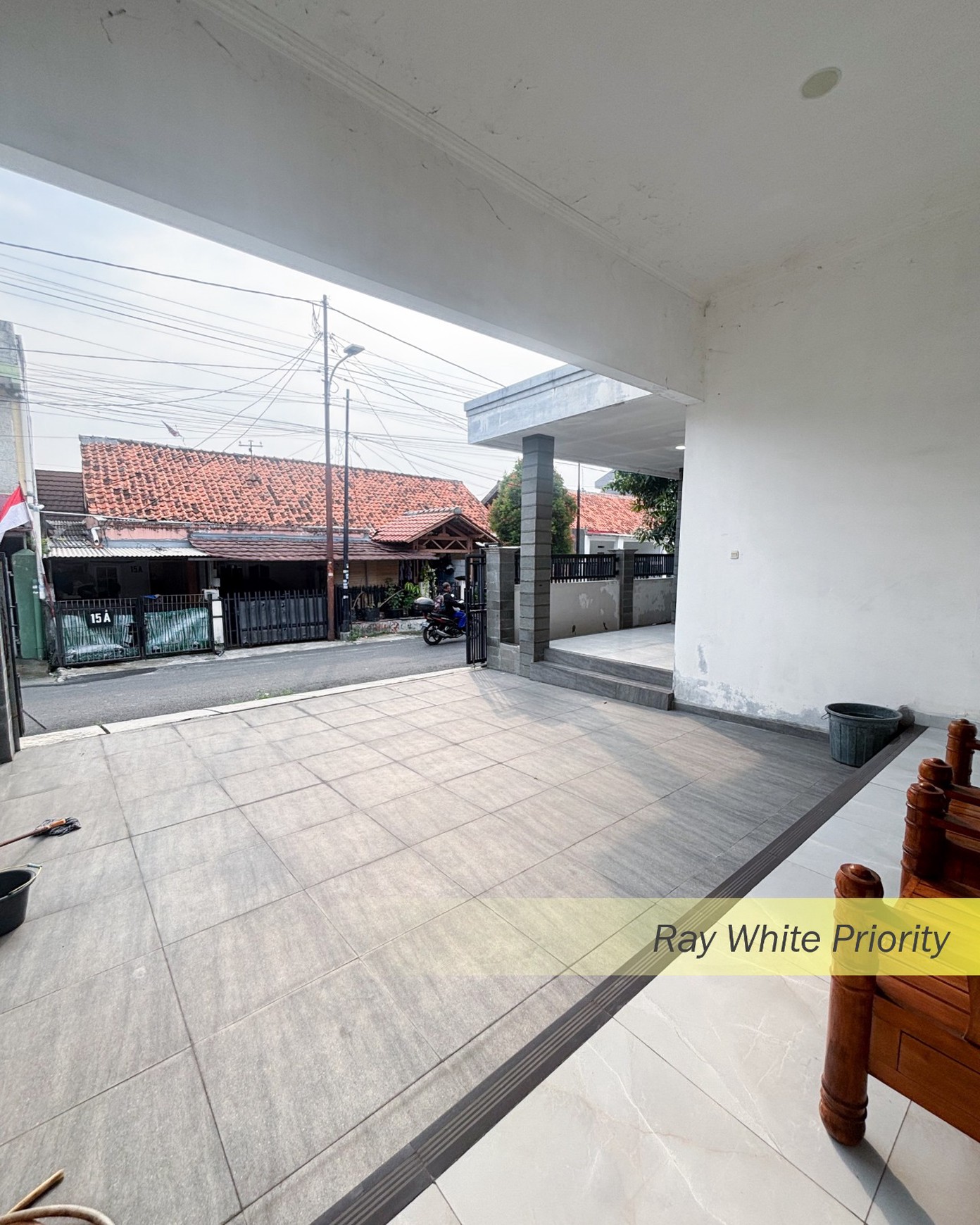 RUMAH ASRI SIAP HUNI DI KOMPLEK BNI JLN SWADARMA, JAKARTA SELATAN