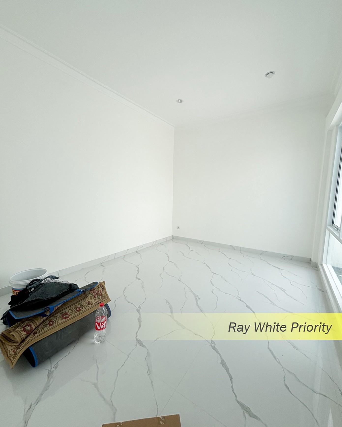 BRAND NEW EROPA CLASSIC HOUSE IN DESIGN DI BINTARO JAYA SEKTOR 9, TANGERANG SELATAN