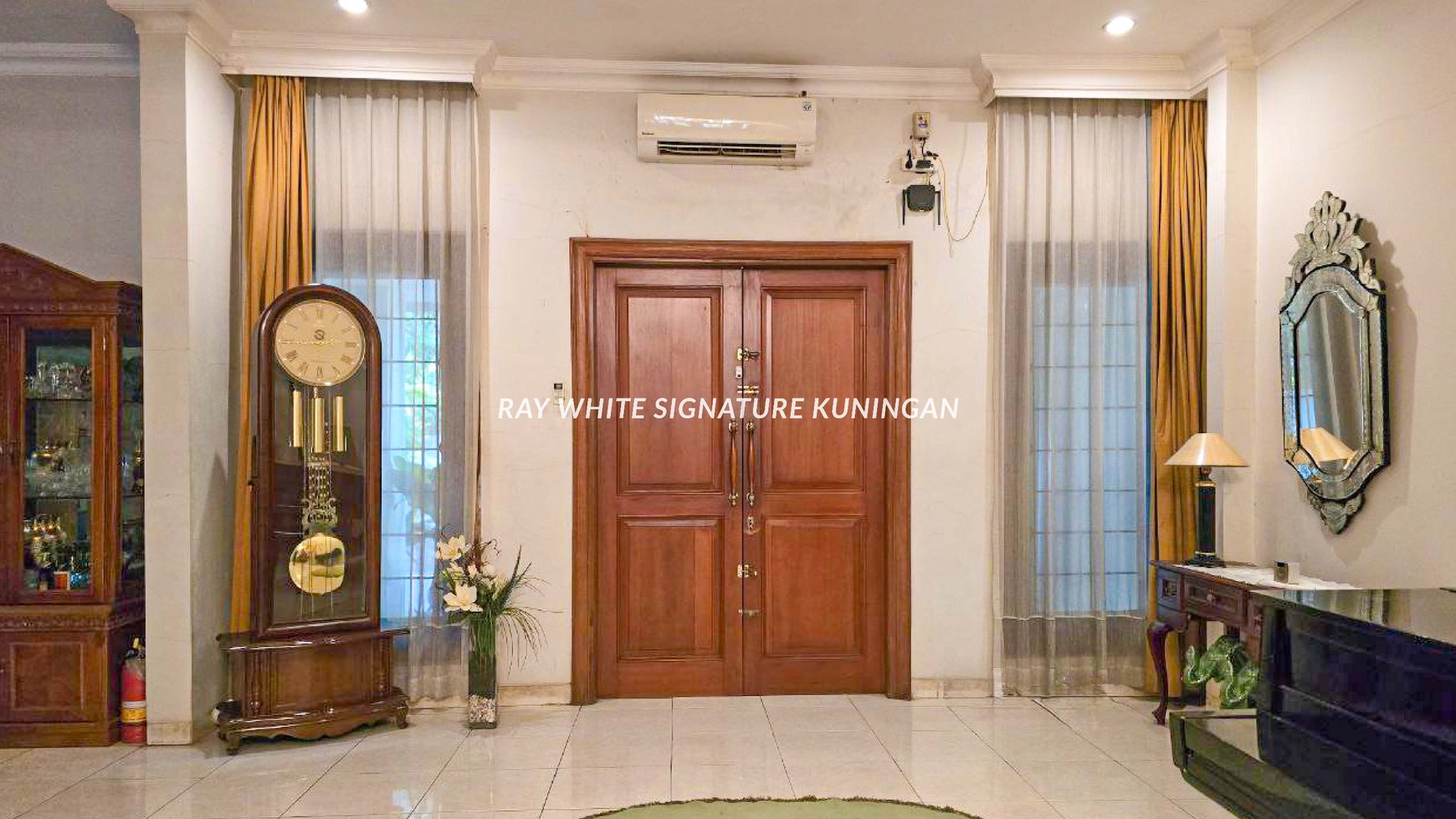 Rumah di area Komersial dan Premium di Fatmawati