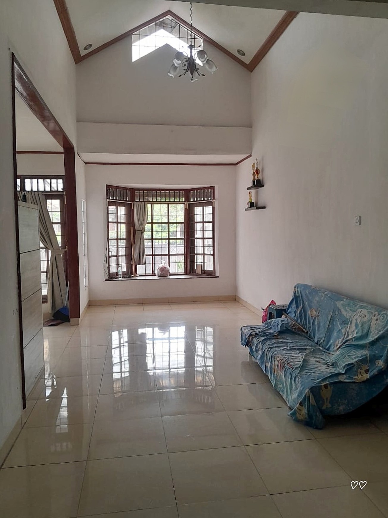 Rumah Hitung Tanah Area Cipete