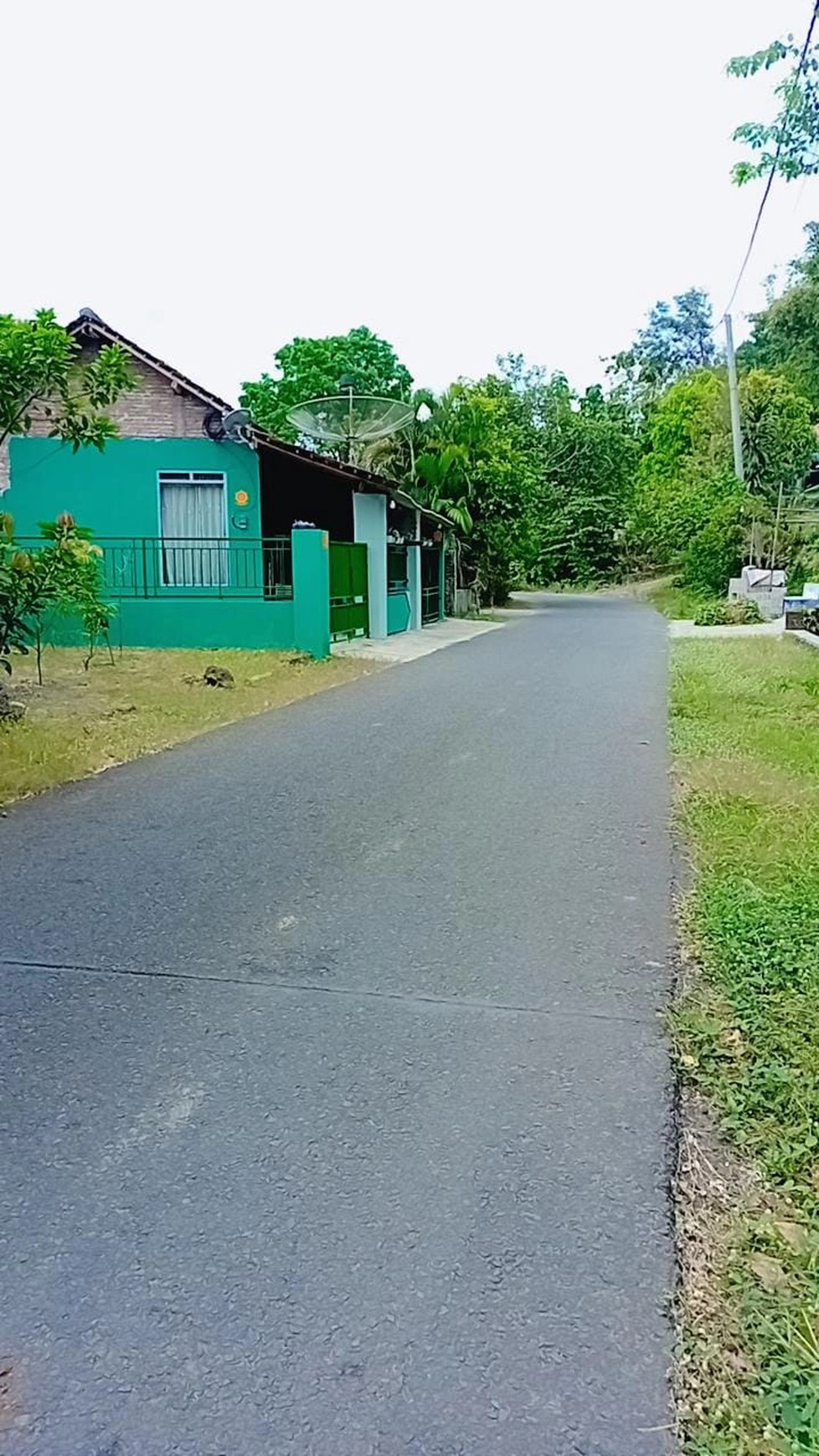 RUMAH TINGGAL DI SINGOSAREN, WONOSARI,  IMOGIRI, BANTUL
