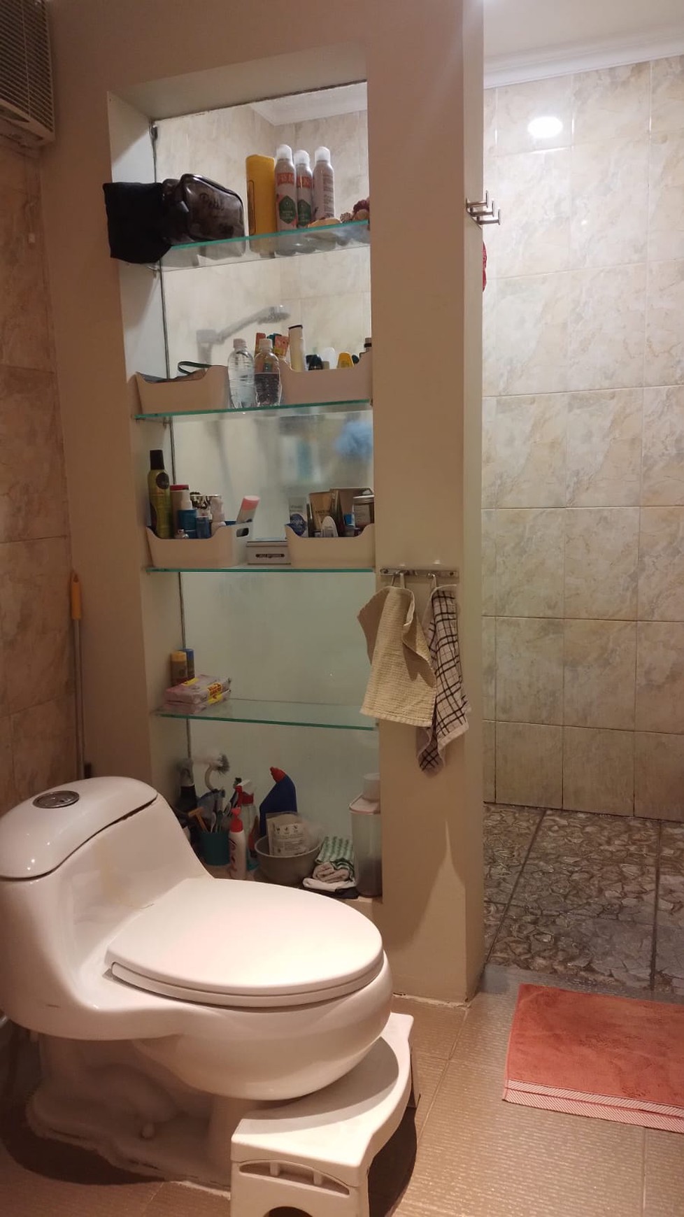 Rumah Hook Siap Huni dengan Lokasi Strategis dan Hunian Nyaman @Bintaro