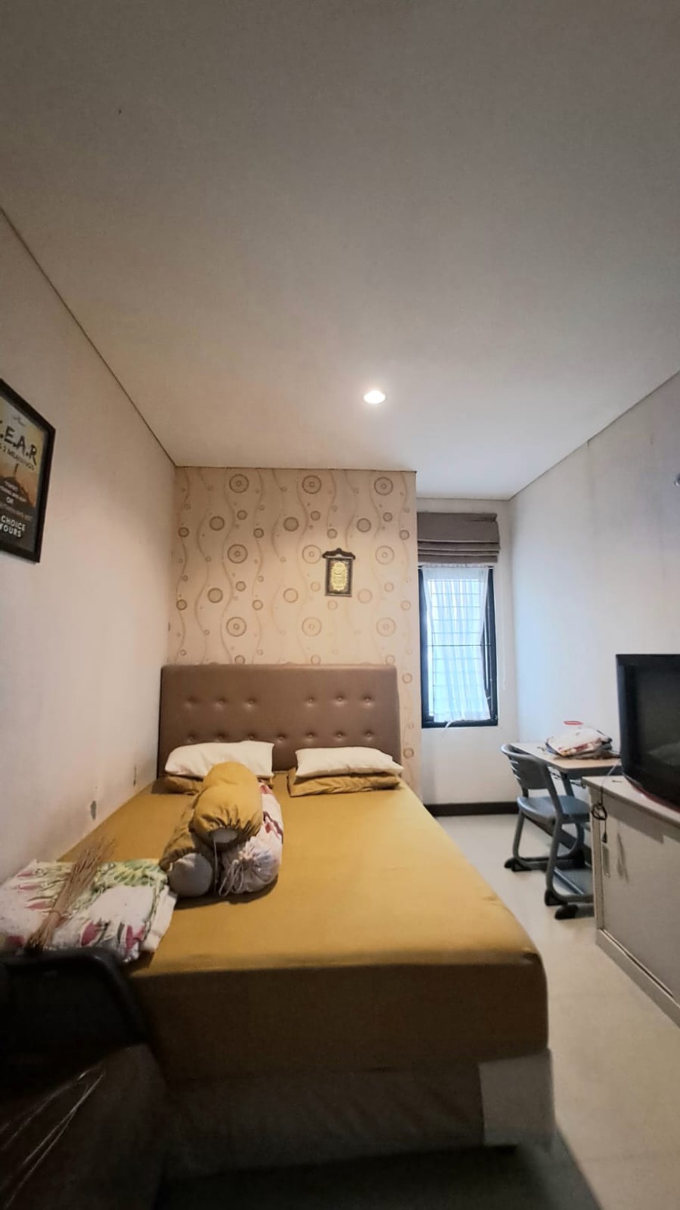 Rumah 2 Lantai Siap Huni dengan Hunian Nyaman dan Asri di Lengkapi dengan KT 3+1 dan KM 3+1 @Bintaro Sektor 9