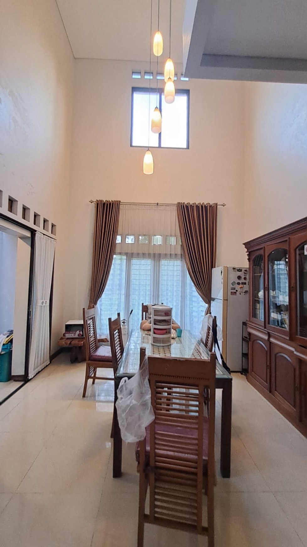 Rumah 2 Lantai Siap Huni dengan Hunian Nyaman dan Asri di Lengkapi dengan KT 3+1 dan KM 3+1 @Bintaro Sektor 9