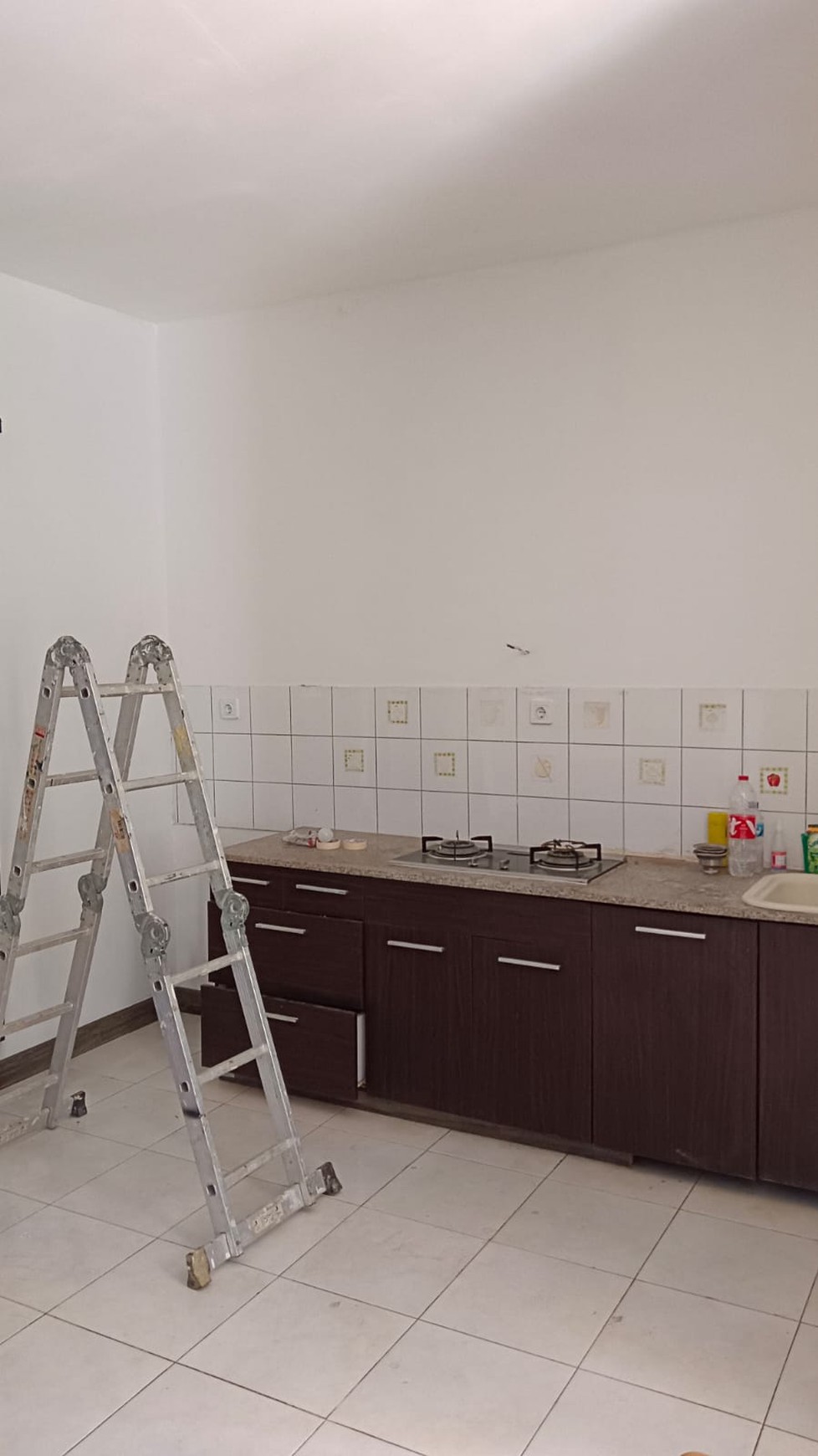 Di Jual Rumah 2 Lantai Dalam Cluster dengan KT 3+1 dan KM 3+1 Dekat Pusat Perbelanjaan @Pondok Aren, Tangerang Selatan