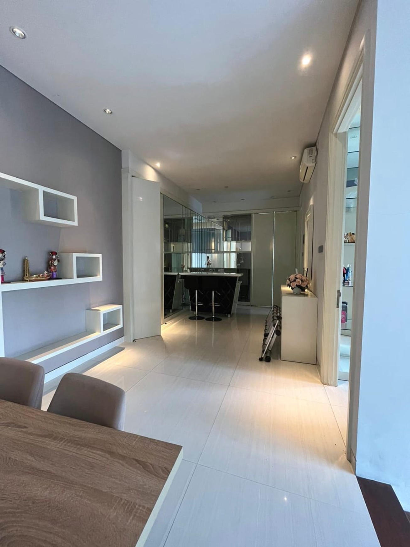 Jual Furnished Full Interior Wisata Bukit Mas Wiyung Surabaya