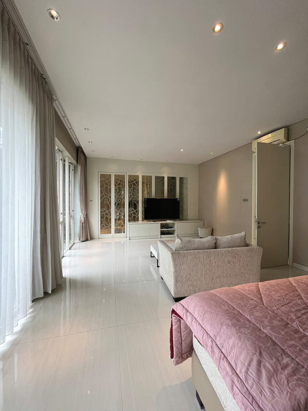 Jual Furnished Full Interior Wisata Bukit Mas Wiyung Surabaya