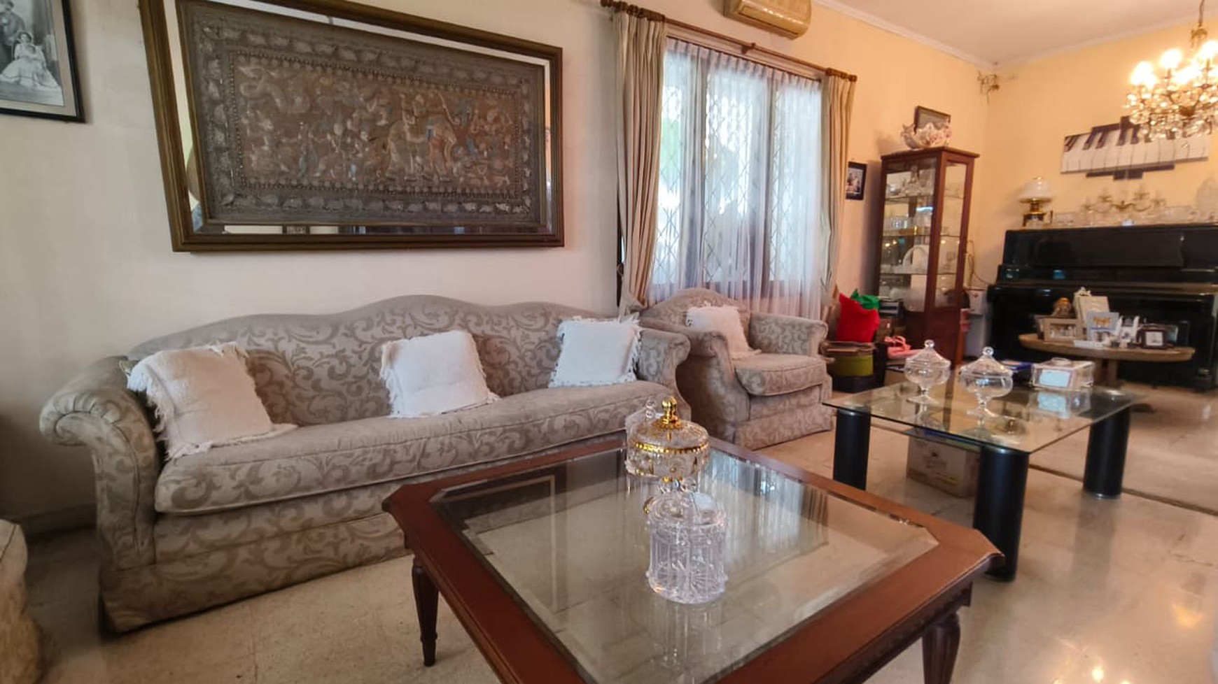 Rumah Dijual di Jalan H Nawi - Lokasi Strategis, cocok untuk kos kosan