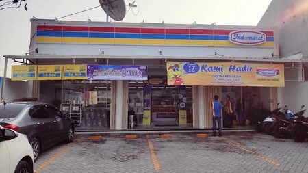 Dijual Murah Bangunan Indomaret Strategis di Porong Sidoarjo